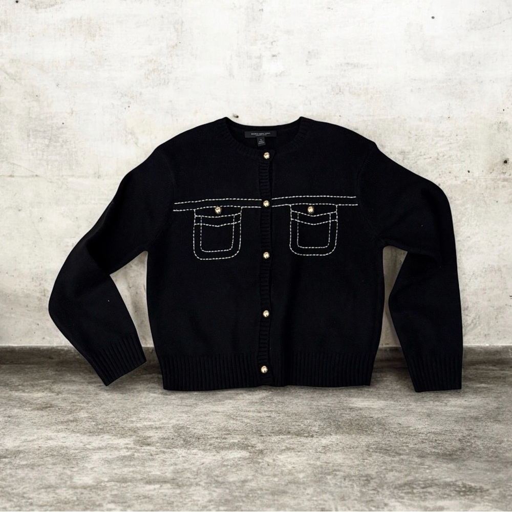 🖤 NEW! 🔥 Black Cardigan Sweater with Exposed Stitching Detail & Gold Buttons 🖤